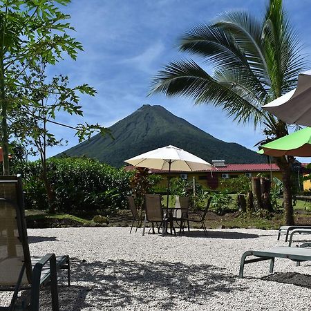 Hotel Roca Negra Del Arenal La Fortuna Exterior photo