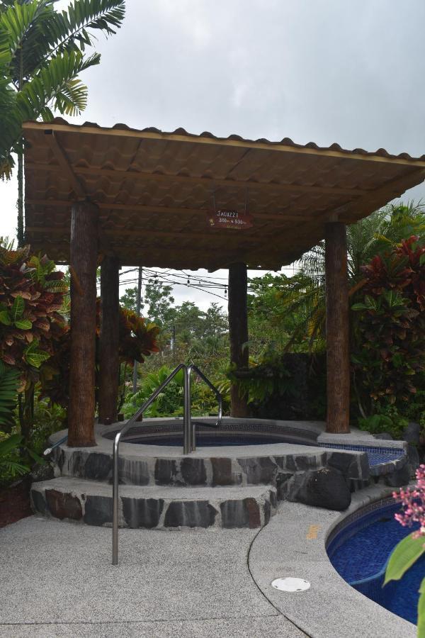 Hotel Roca Negra Del Arenal La Fortuna Exterior photo