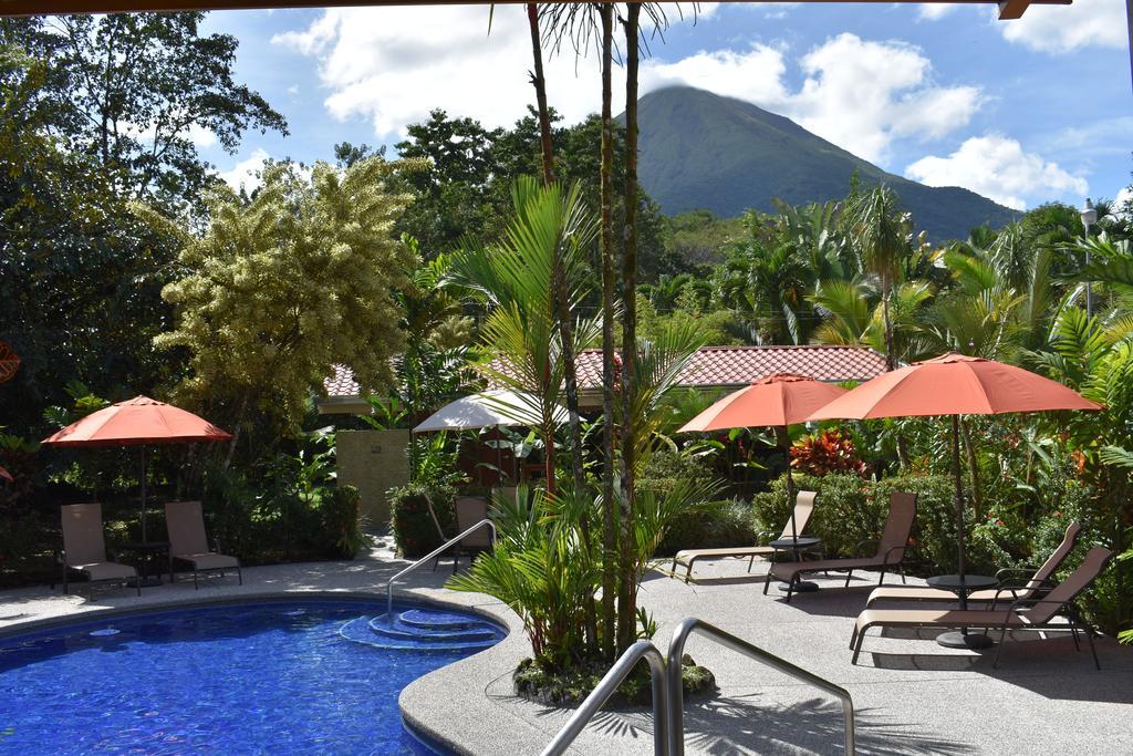 Hotel Roca Negra Del Arenal La Fortuna Exterior photo