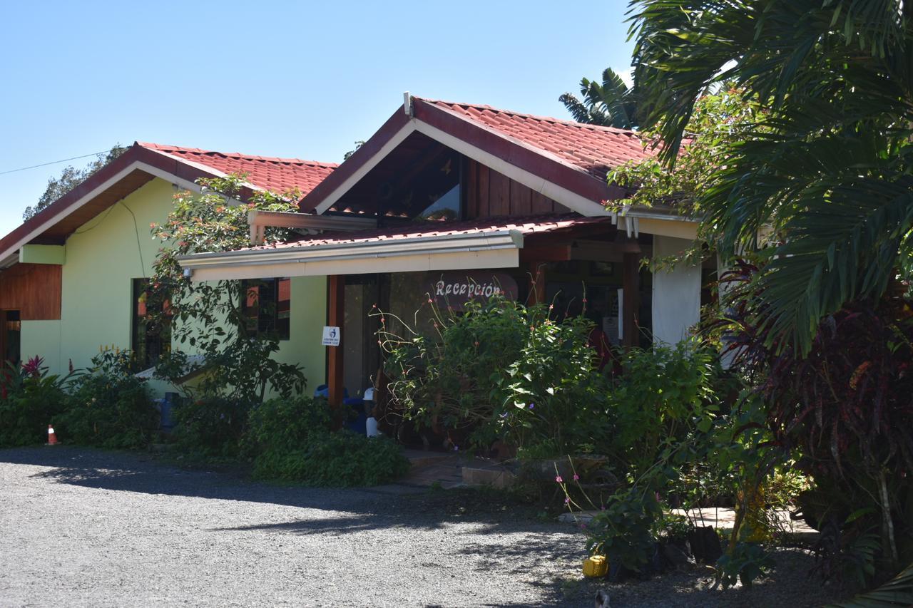 Hotel Roca Negra Del Arenal La Fortuna Exterior photo
