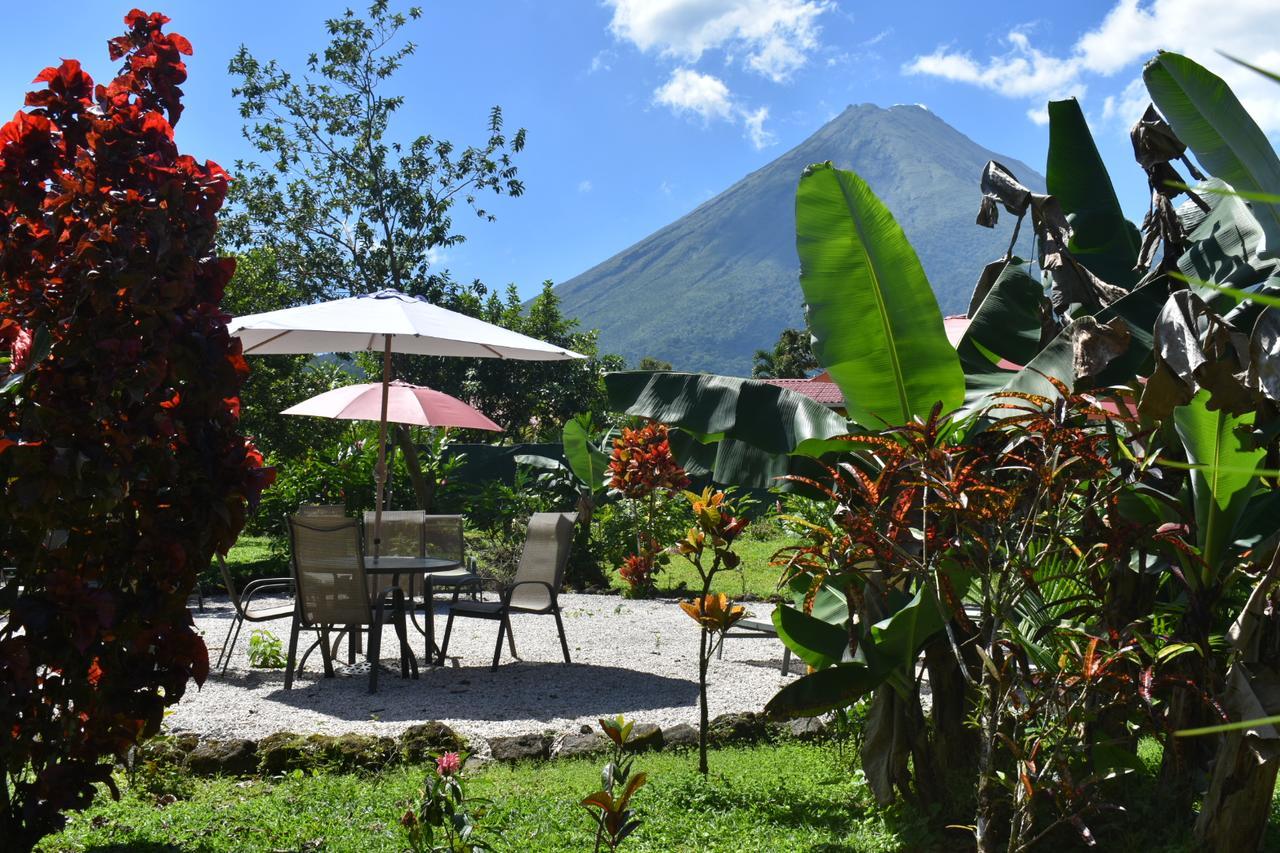 Hotel Roca Negra Del Arenal La Fortuna Exterior photo